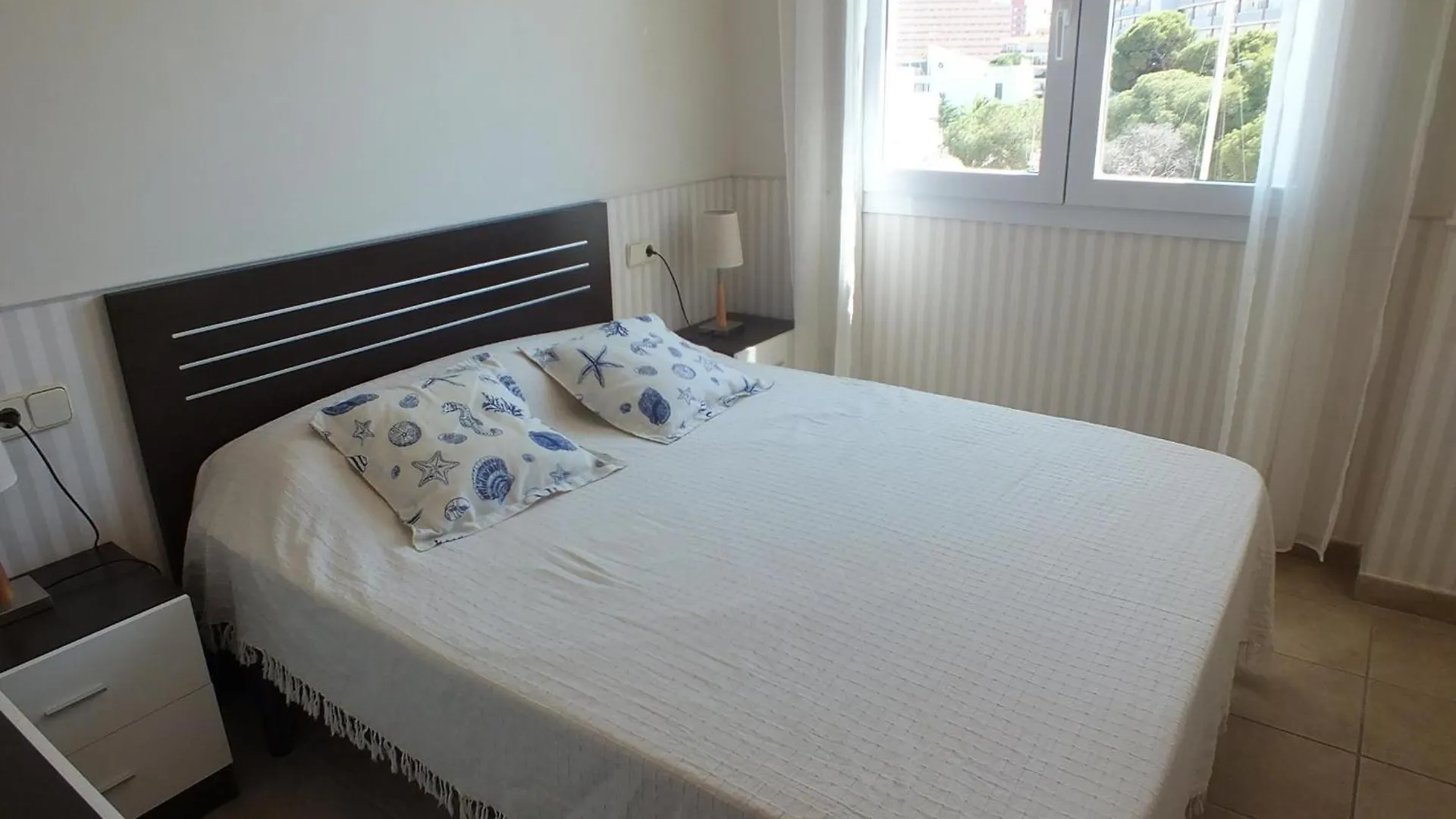 Apartamento Para 6 Personas Con Piscina, A 700M De La Playa - Es-204-14 Roses 0*,  Spanien