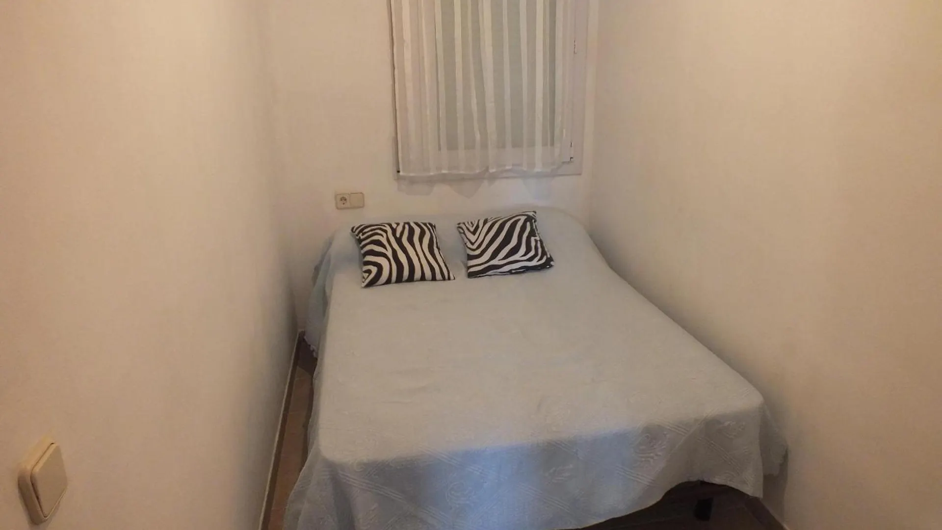 Apartamento Para 6 Personas Con Piscina, A 700M De La Playa - Es-204-14 Roses Spanien