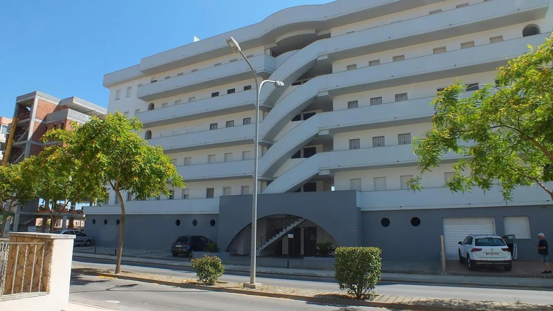 Apartamento Para 6 Personas Con Piscina, A 700M De La Playa - Es-204-14 Roses
